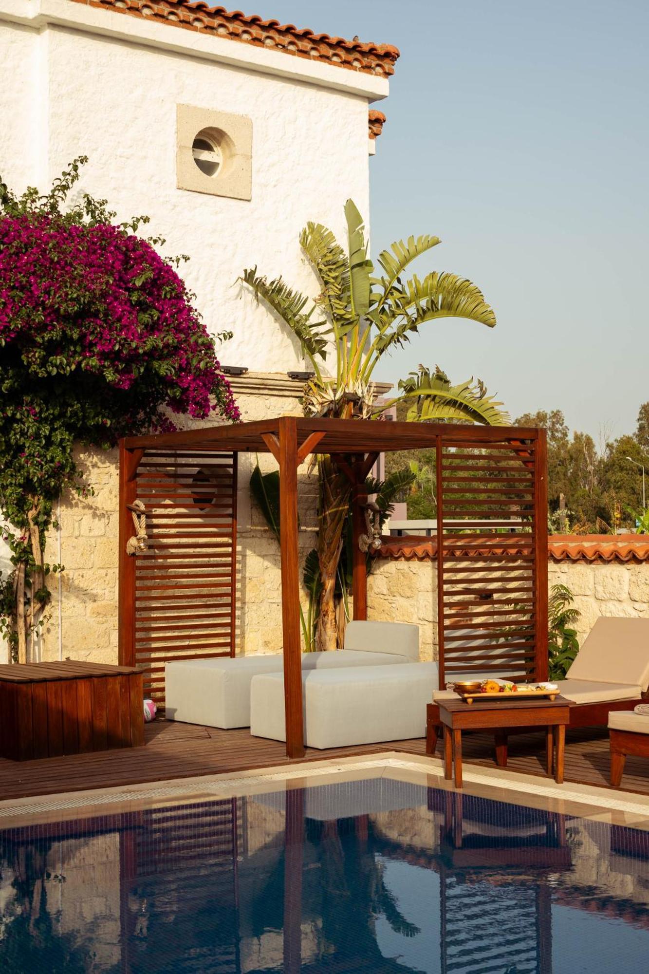 Alacati Limonaia Hotel Екстер'єр фото