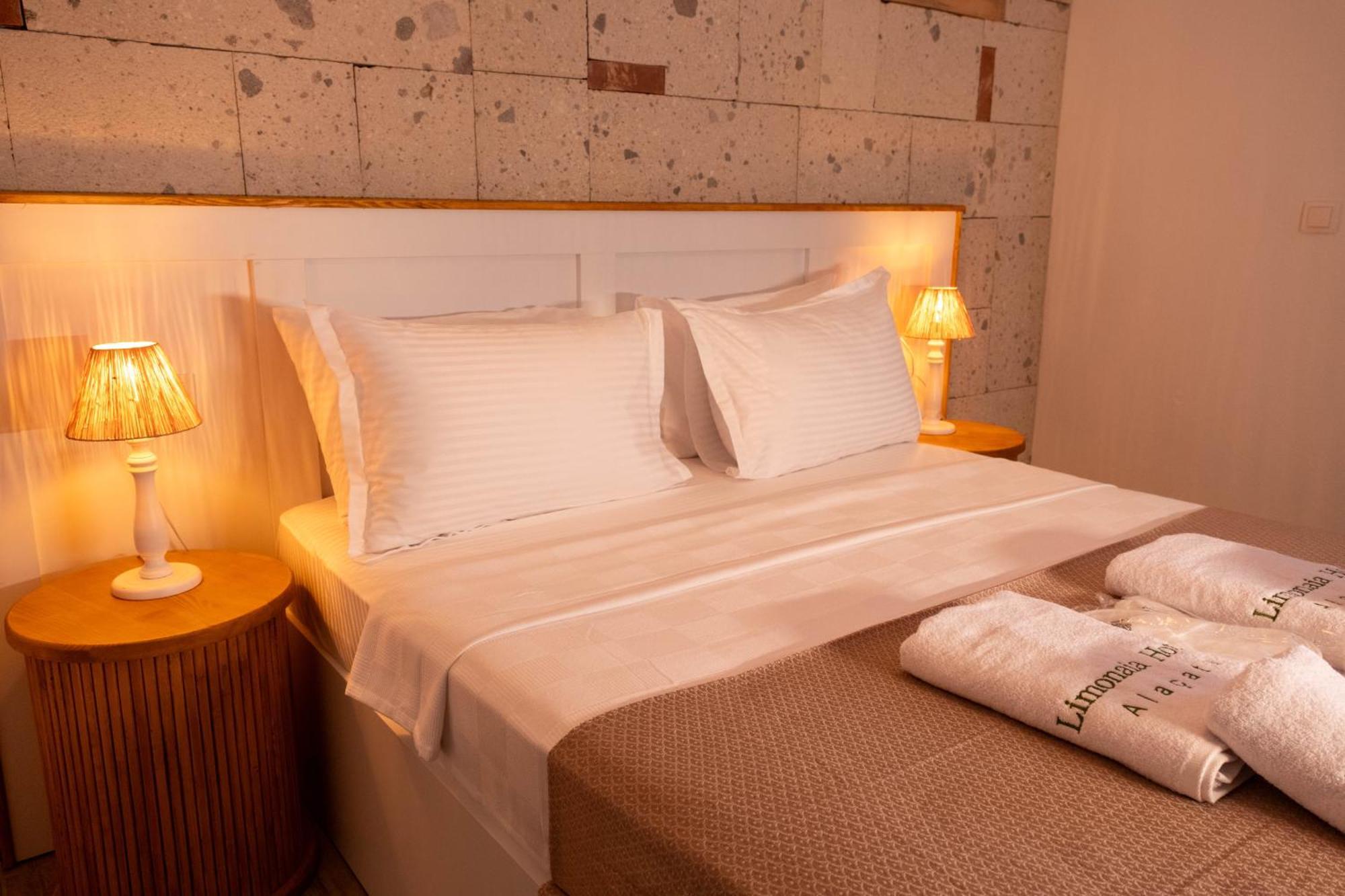 Alacati Limonaia Hotel Екстер'єр фото
