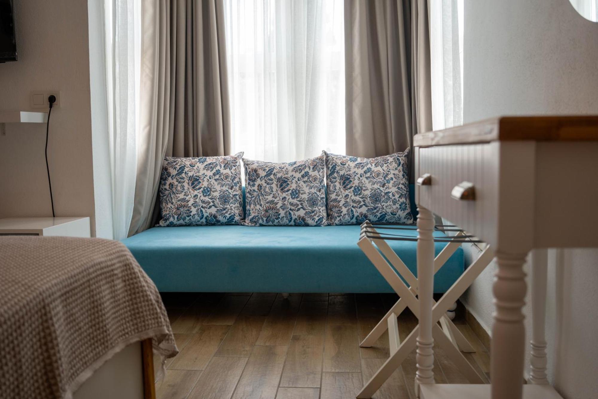Alacati Limonaia Hotel Екстер'єр фото